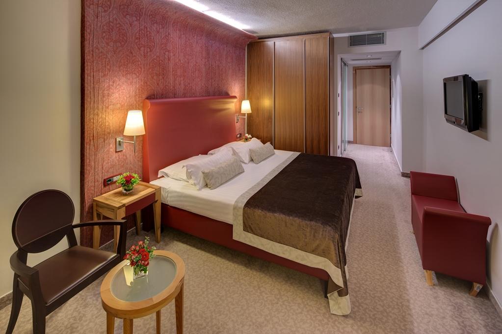 Hotel Pelegrin Plava Laguna (Adults Only) Umag Room photo